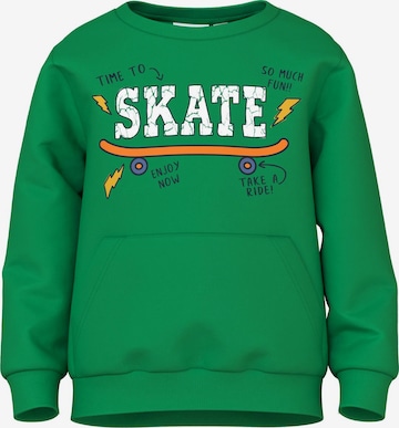 NAME IT - Sweatshirt 'VUGO' em verde: frente