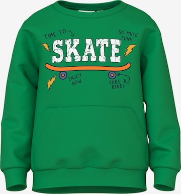 NAME IT Sweatshirt 'VUGO' in Green: front
