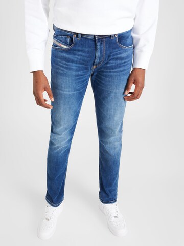 DIESEL Slimfit Jeans '1979 SLEENKER' in Blau: predná strana