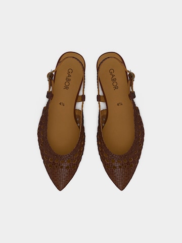 GABOR - Bailarina en marrón