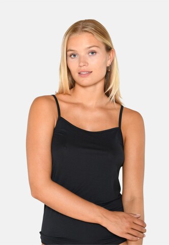 Maglietta intima di CC DK in nero: frontale