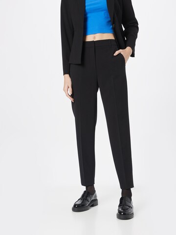 Coupe slim Pantalon à plis TAIFUN en noir : devant