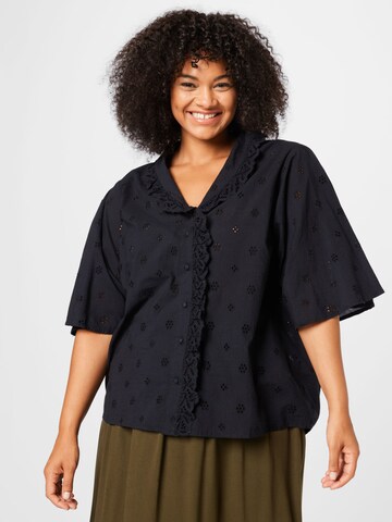 Selected Femme Curve Blouse 'Brody' in Zwart: voorkant