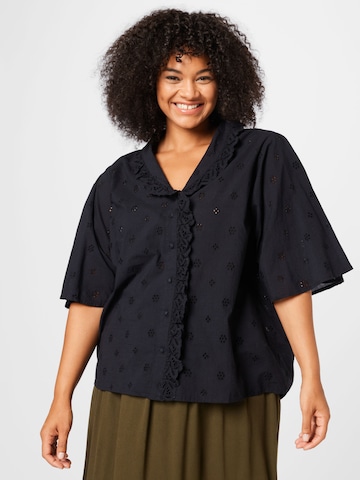 Selected Femme Curve Blouse 'Brody' in Zwart: voorkant