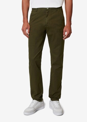 regular Pantaloni chino di Marc O'Polo DENIM in verde: frontale