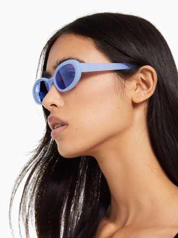 Bershka Слънчеви очила в синьо