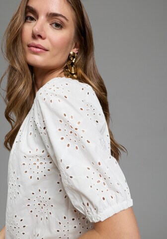 LAURA SCOTT Bluse in Weiß