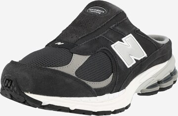 Scarpa slip-on '2002' di new balance in grigio: frontale