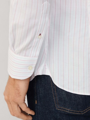 Coupe regular Chemise Hackett London en rouge