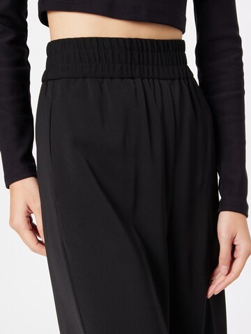 InWear Wide leg Pleated Pants 'Jadia' in Black