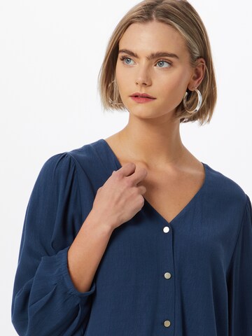 Cream Blouse 'Bunda' in Blauw