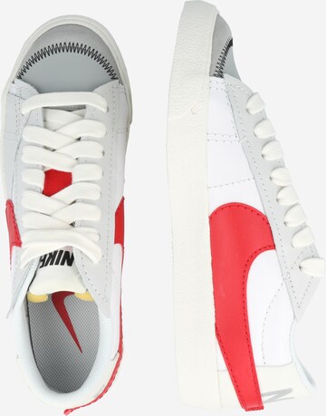 Baskets basses 'Blazer Low '77 Jumbo' Nike Sportswear en blanc