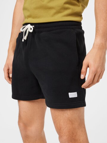 regular Pantaloni di HOLLISTER in nero