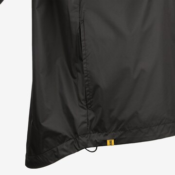 UMBRO Athletic Jacket in Black