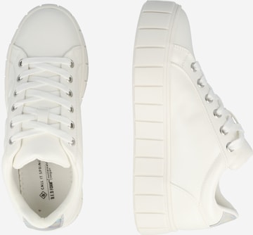 CALL IT SPRING Sneakers in White