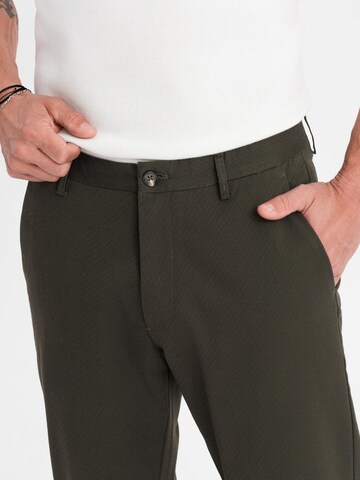 Ombre Regular Chino 'Quintessence' in Groen