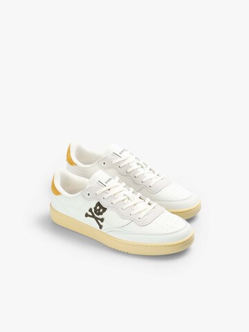 Baskets basses 'Ford' Scalpers en blanc