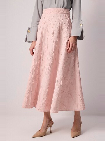 Touche Prive Skirt in Pink