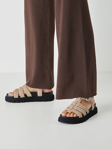 Tamaris Sandal in Beige