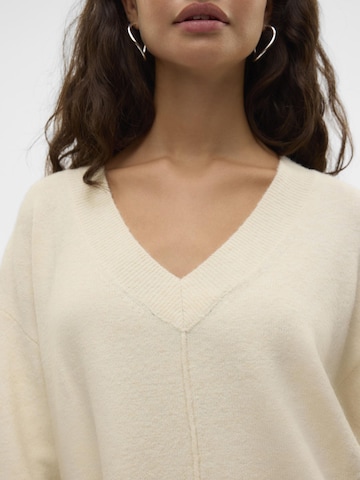 VERO MODA Sweater 'ESTI' in Beige