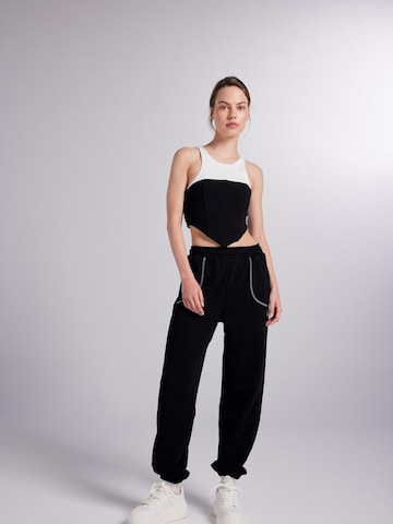 HOLLY LOLLY Top – černá