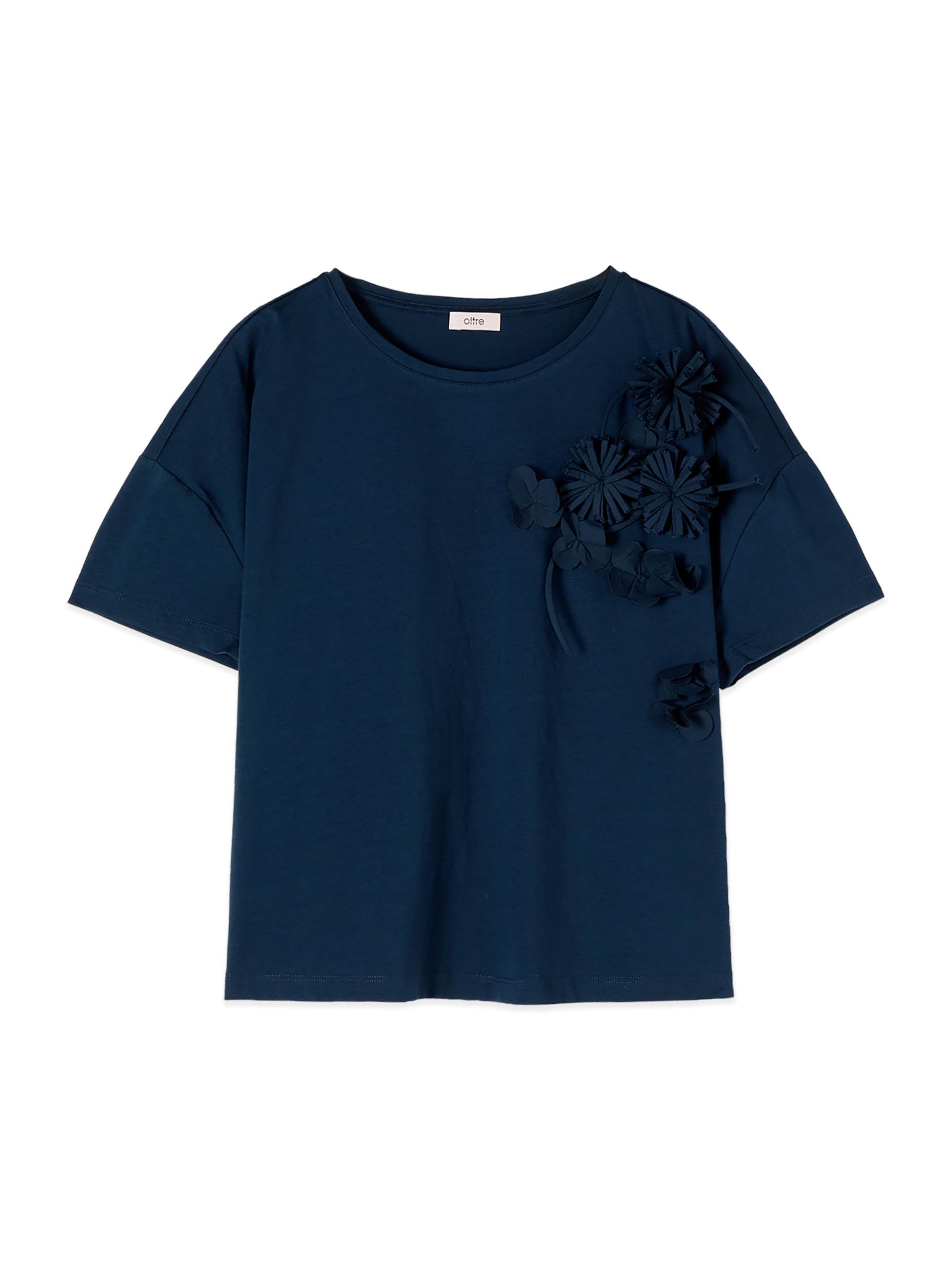 Haut oltre en bleu : devant