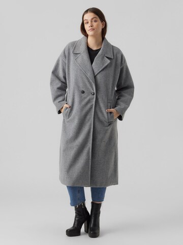 Vero Moda Curve Ανοιξιάτικο και φθινοπωρινό παλτό 'Spencer' σε γκρι