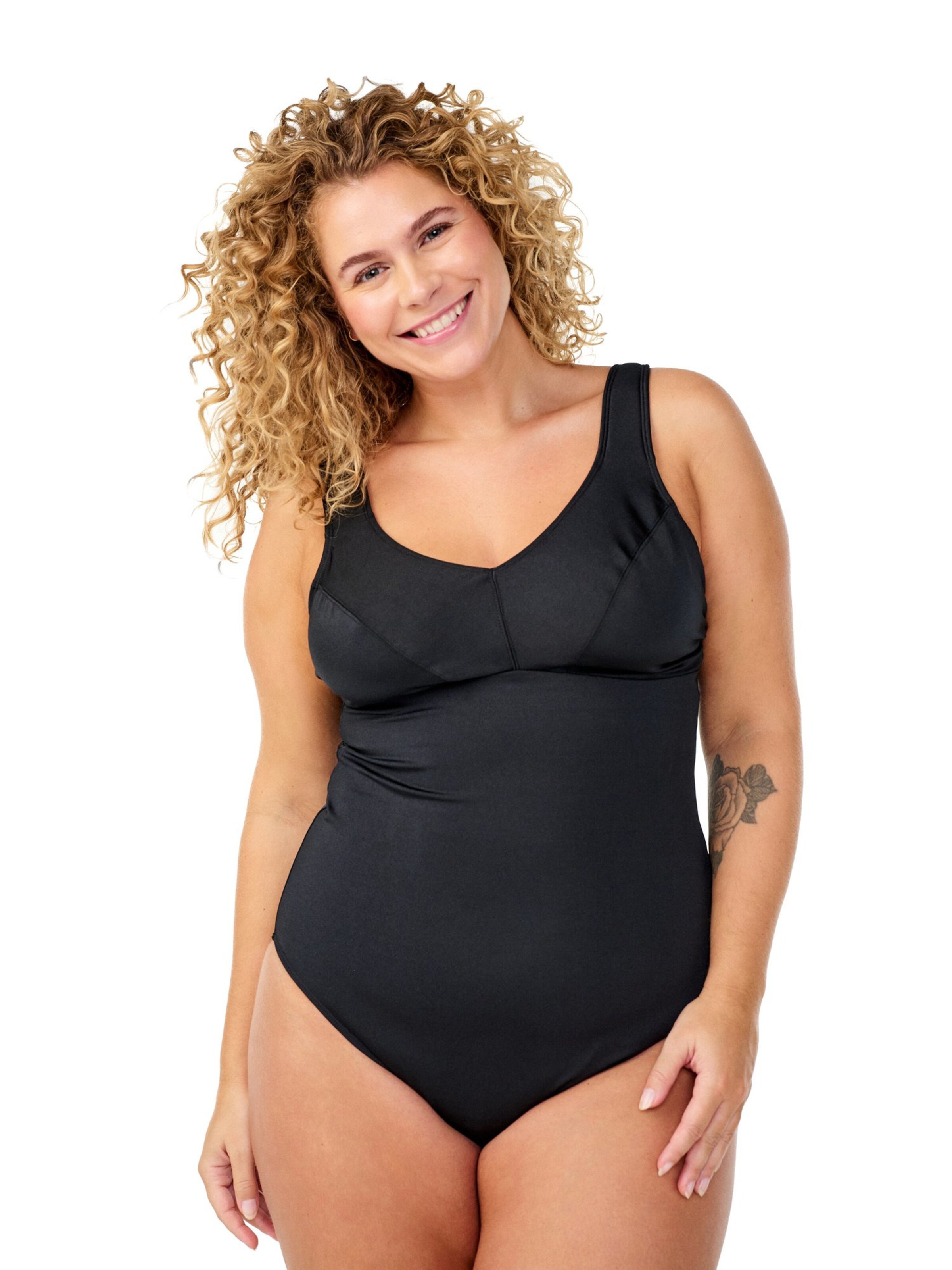 Triangolo Costume intero 'SRIKA' di Swim by Zizzi in nero