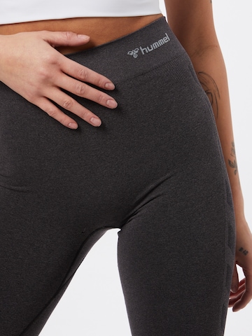 Hummel Skinny Workout Pants 'Ci' in Black