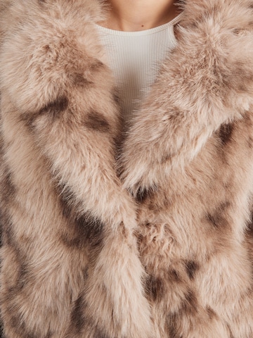 Giacca invernale di Monki in marrone