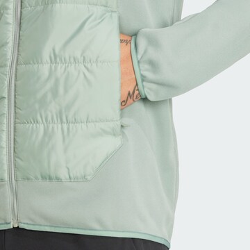 ADIDAS TERREX Outdoorjacke in Grün