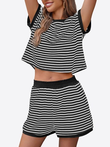 Costum cu pantaloni de la Imily Bela pe negru