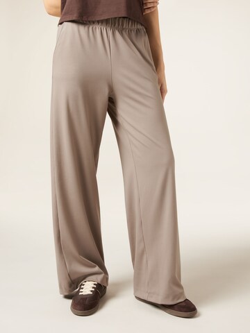 CALZEDONIA Wide leg Pants in Brown