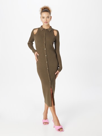 Calvin Klein Stickad klänning i brun: framsida
