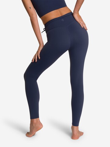 OCEANSAPART Skinny Sportbroek 'Gianna' in Blauw