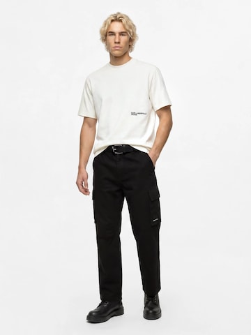Regular Pantaloni cu buzunare de la KARL LAGERFELD JEANS pe negru: față