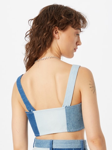 Monki Top in Blauw