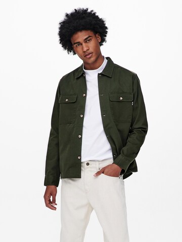 Veste mi-saison 'Ilvio' Only & Sons en vert : devant