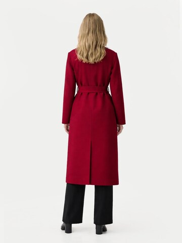 GOBI Cashmere Overgangsfrakke 'Women’s Double-Breasted Cashmere Coat' i rød