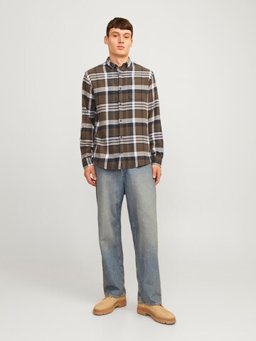 JACK & JONESRegular Fit Košulja 'JJEClassic' - smeđa boja