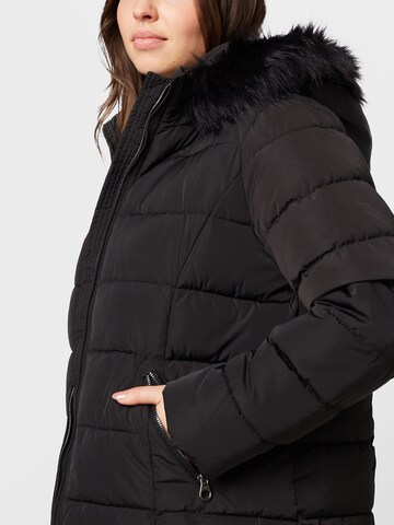 Vero Moda Curve Jacke 'Liv' in Schwarz