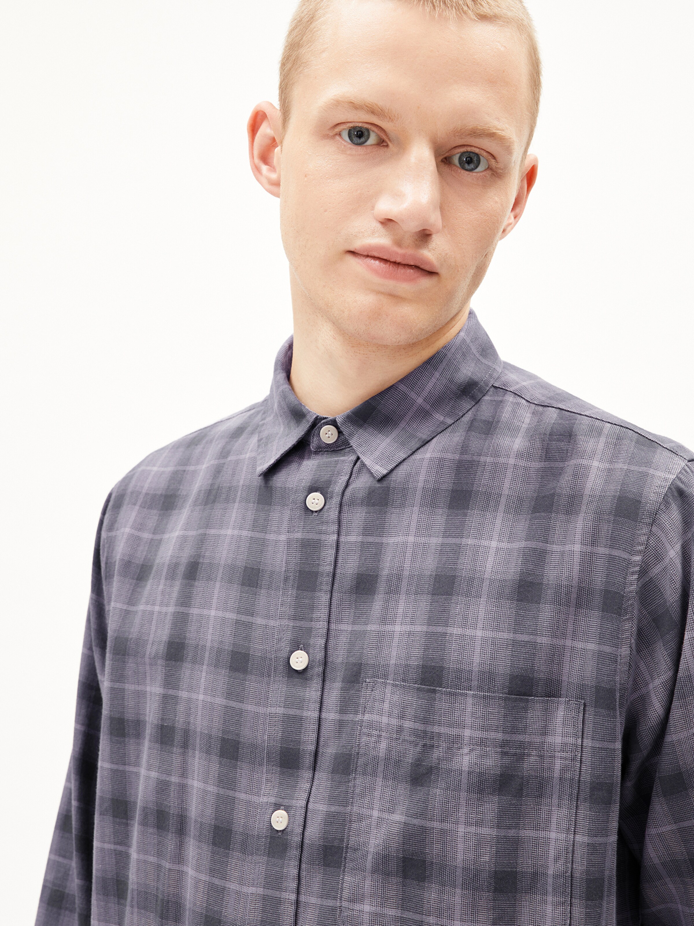 ARMEDANGELS Comfort fit Button Up Shirt ' PAANAO ' in Grey: front