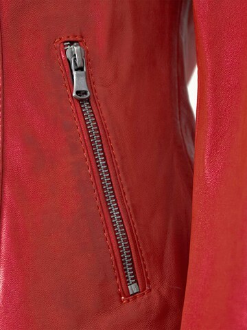 7ELEVEN - Chaqueta de entretiempo 'Mia' en rojo