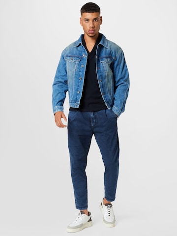 DRYKORN Tapered Pleat-Front Pants 'Chasy' in Blue