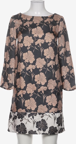 HERZENSANGELEGENHEIT Dress in XS in Grey: front