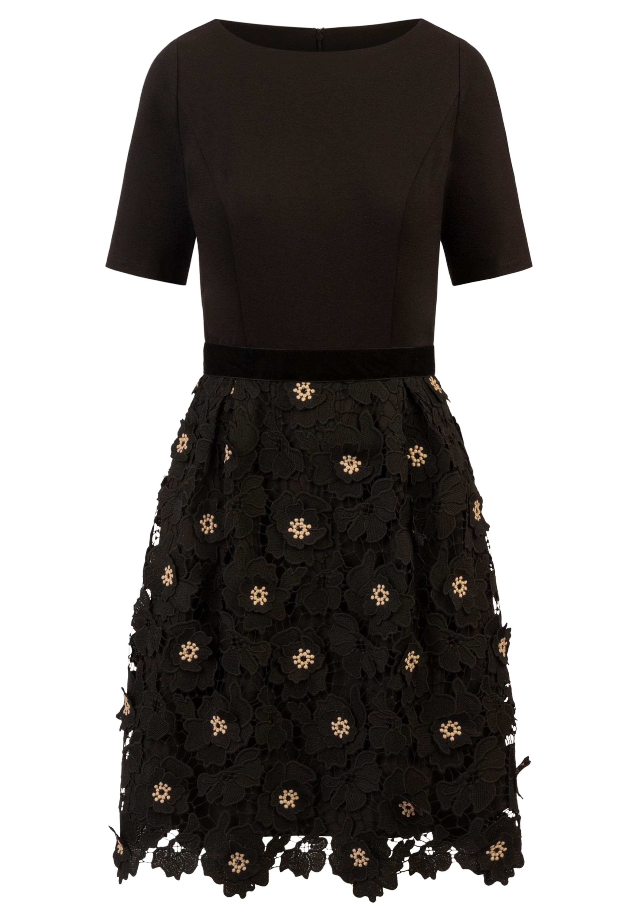 melns Kraimod Kokteiļkleita: no priekšpuses