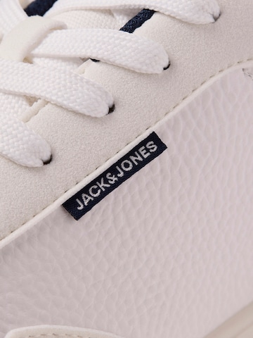 JACK & JONES Σνίκερ χαμηλό 'JFWBOWDEN' σε λευκό