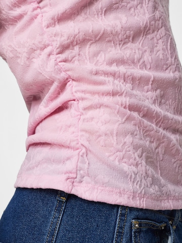 PIECES Top 'PCAllo' in Pink
