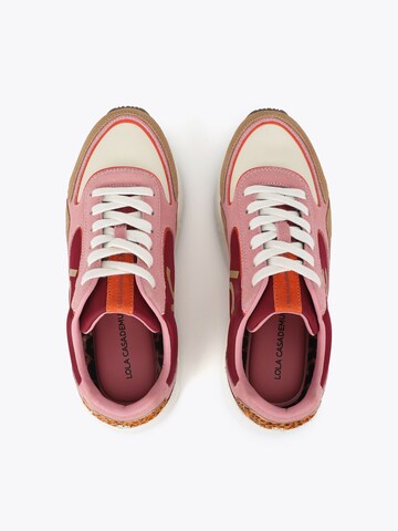 Lola Casademunt - Zapatillas deportivas bajas en rosa