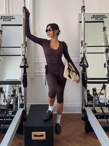 YO-GAYA Skinny Leggings‌‌‌‌‌‌‌‌ in Braun